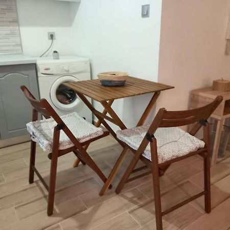 Vagelishome Komotini Exteriör bild