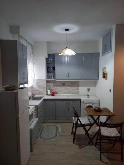 Vagelishome Komotini Exteriör bild